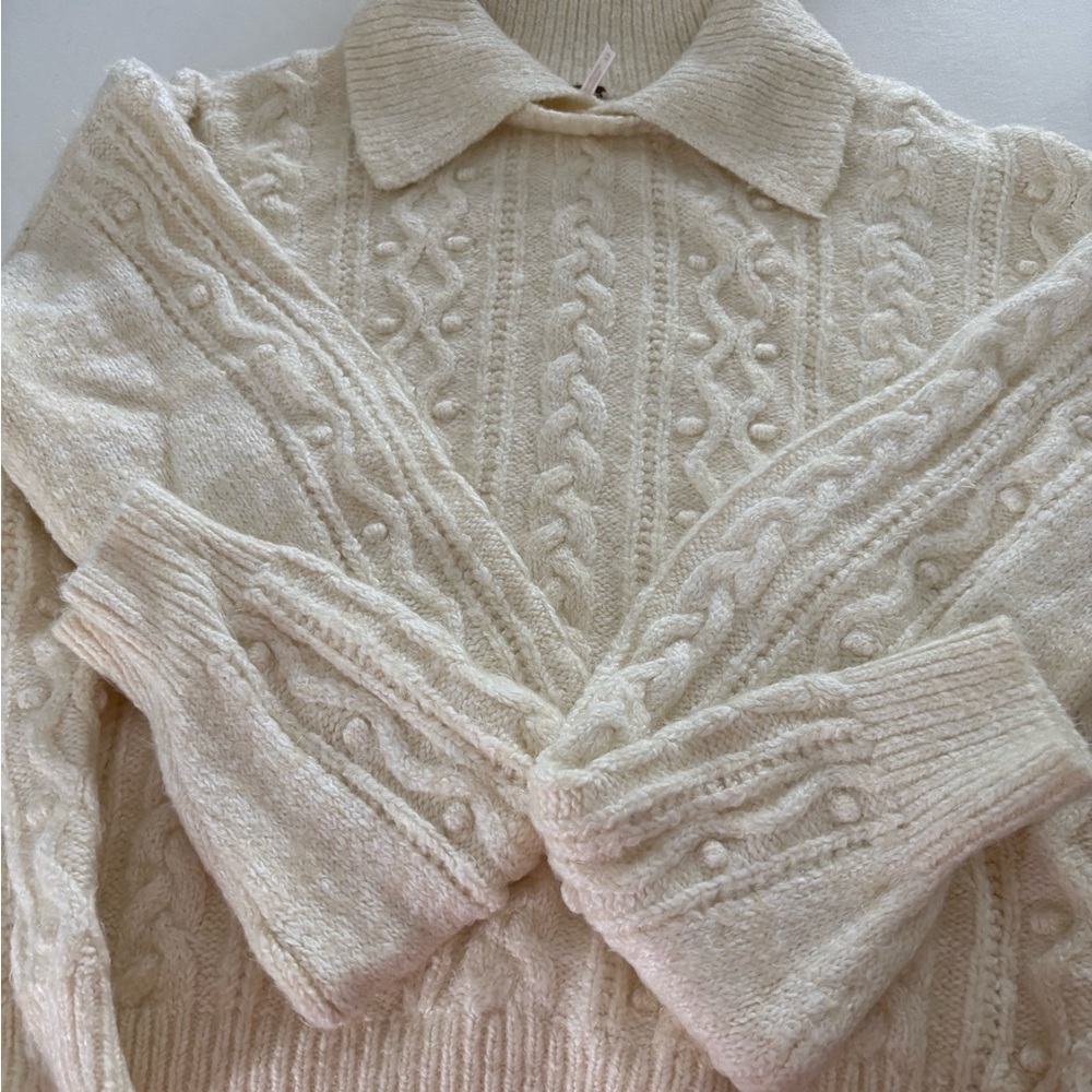 Free People Ivory Knit Sweater with Johnny collar